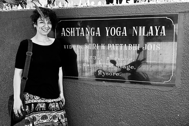 Erica Garnier en Ashtanga Yoga Nilaya (Mysore)